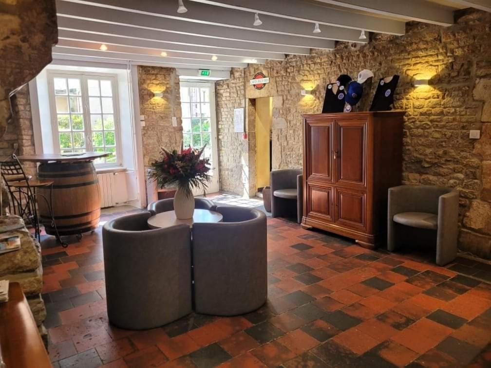 Auberge Le John Steele Sainte-Mère-Église Zewnętrze zdjęcie